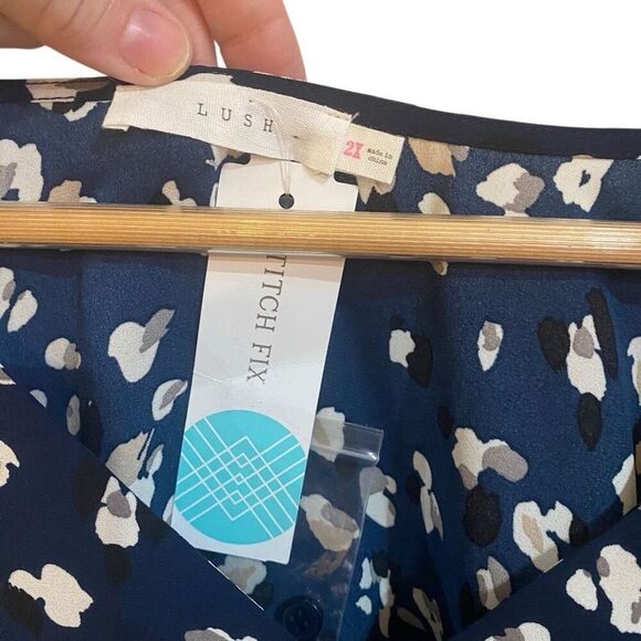 Stitch fix new with tags Lush two XL, long sleeve blouse, blue taupe - Picture 2 of 7